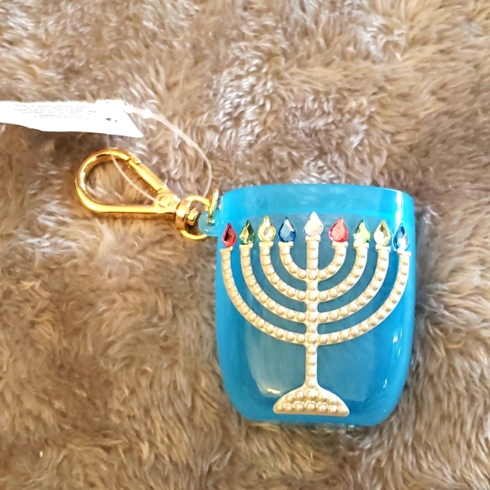 Bath & Bodyworks Blingy Hanukkah Menorah Pocketbac Holder w/Wildberry Lemonade